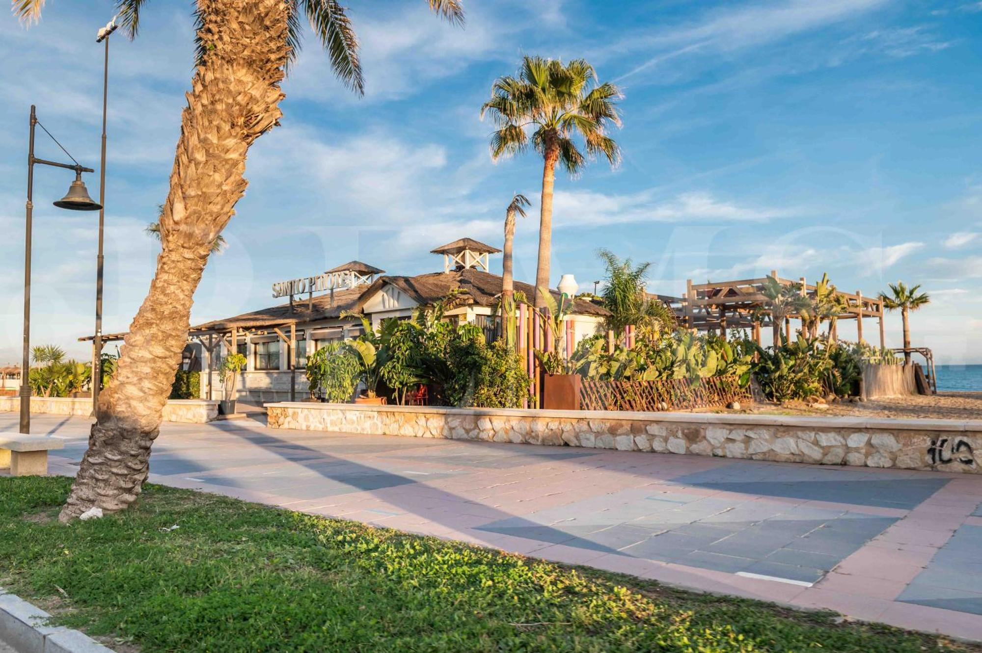 Villa Premium With Private Pool & Garden By Rems