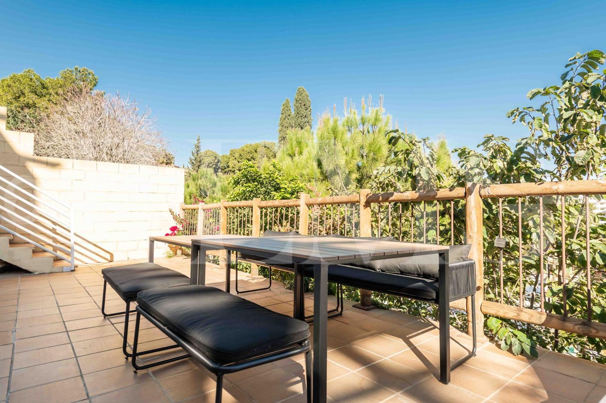 Premium With Private Pool & Garden By Rems